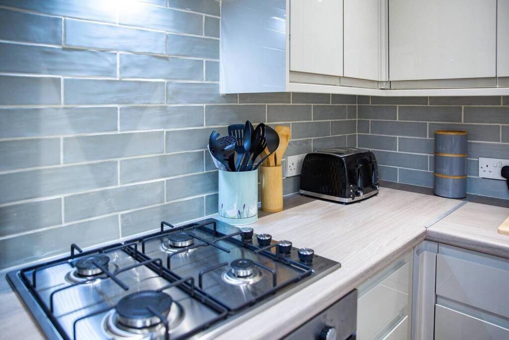 Brighton Terrace - Elegant 4 Bed Βίλα Walkly Εξωτερικό φωτογραφία